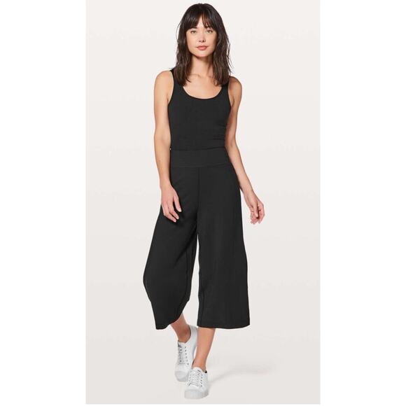 Lululemon Pants Womens Size 2 Black Blissed Out Culottes Wide Leg Crop Modal - Picture 1 of 10